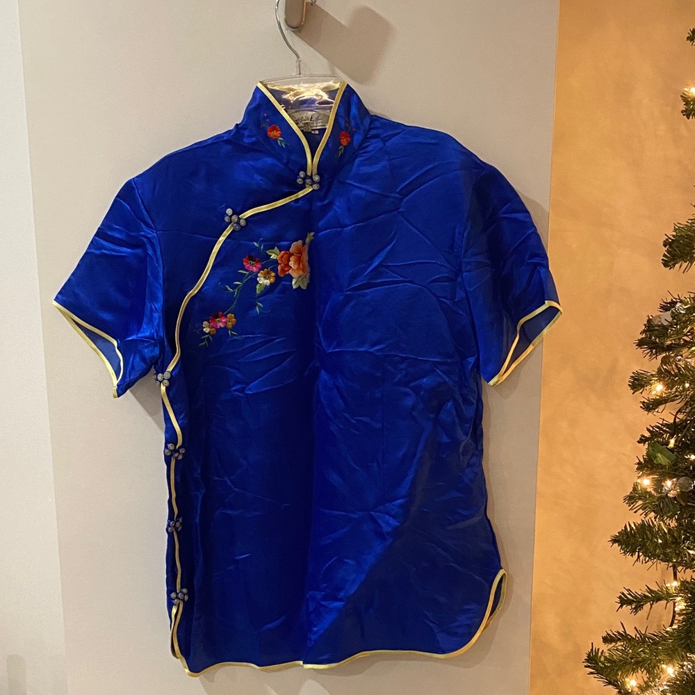 Blue Silk Chinese Top with Floral Embroidery